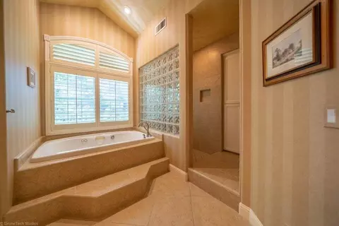 13355 Tierra Heights Rd, Redding, CA 96003 photo 20