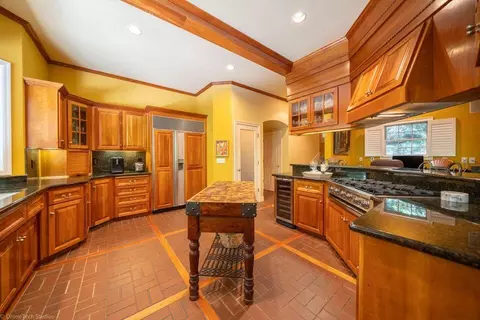 13355 Tierra Heights Rd, Redding, CA 96003 photo 5