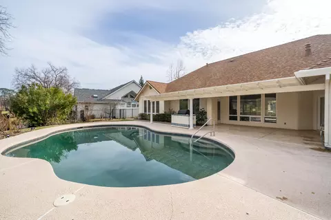 1643 Spanish Bay Dr, Redding, CA 96003 photo 41