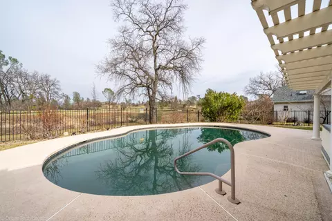 1643 Spanish Bay Dr, Redding, CA 96003 photo 42