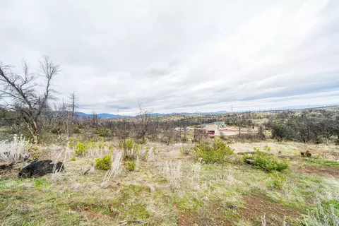 16280 Laurie Ann Ln, Redding, CA 96001 photo 18
