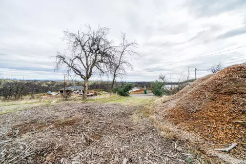 16280 Laurie Ann Ln, Redding, CA 96001 photo 10