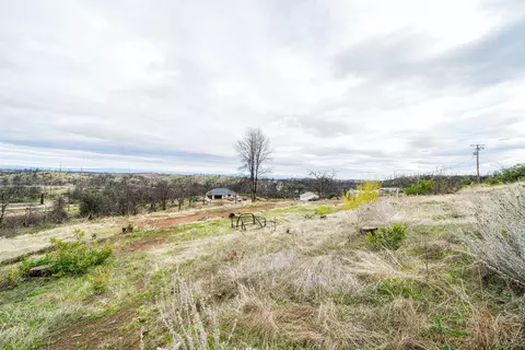 16280 Laurie Ann Ln, Redding, CA 96001 photo 17