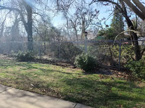 6810 Riverside Dr, Redding, CA 96001 photo 17