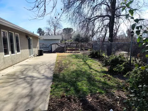 6810 Riverside Dr, Redding, CA 96001 photo 16