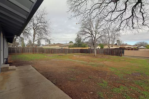 2551 Shasta View Dr, Redding, CA 96002 photo 11