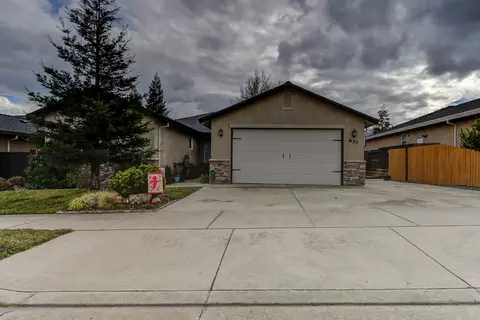 637 Grants Pass, Redding, CA 96003 photo 26