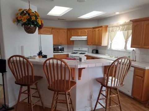 808 Paramount Way, Redding, CA 96003 photo 18