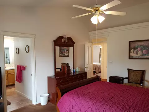 808 Paramount Way, Redding, CA 96003 photo 32