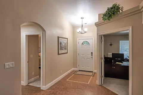 10673 Old Oregon Trl, Redding, CA 96003 photo 7
