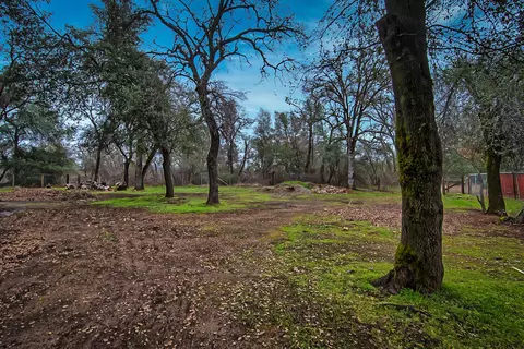 10673 Old Oregon Trl, Redding, CA 96003 photo 50