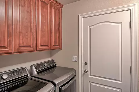 10673 Old Oregon Trl, Redding, CA 96003 photo 30