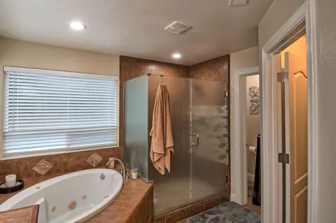 10673 Old Oregon Trl, Redding, CA 96003 photo 21