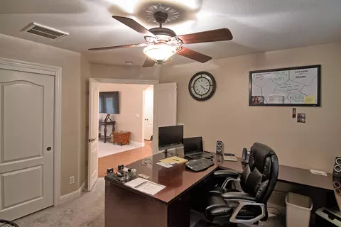 10673 Old Oregon Trl, Redding, CA 96003 photo 16