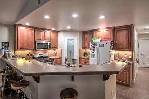 10673 Old Oregon Trl, Redding, CA 96003 photo 33