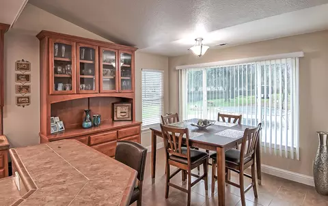 10673 Old Oregon Trl, Redding, CA 96003 photo 14