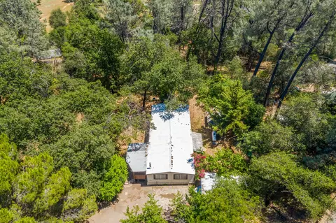 13951 Shangrila Dr, Redding, CA 96003 photo 18