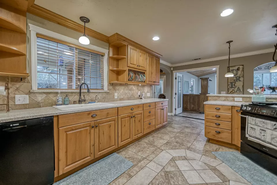  18388 Utility Ave, Anderson, CA 96007 photo 29