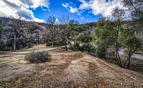 15115 Middletown Park Dr, Redding, CA 96001 photo 4