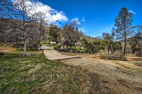 15115 Middletown Park Dr, Redding, CA 96001 photo 5