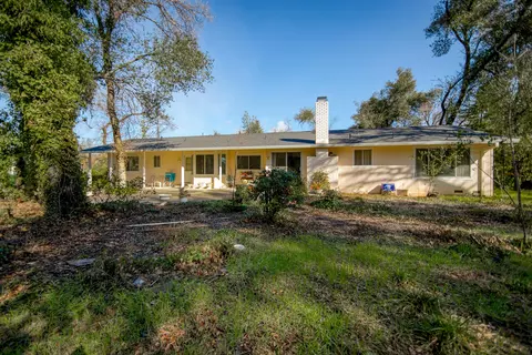 8442 Ranchette Dr, Redding, CA 96001 photo 5
