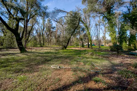 8442 Ranchette Dr, Redding, CA 96001 photo 7
