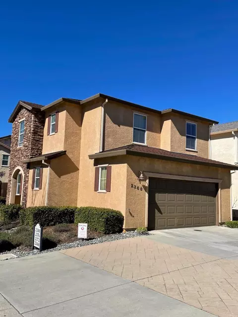 2368 Shining Star Way, Redding, CA 96003 photo 2