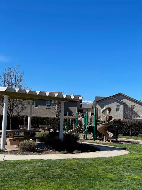 2368 Shining Star Way, Redding, CA 96003 photo 14