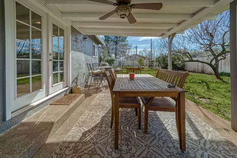2211 Jonquil Way, Redding, CA 96002 photo 25