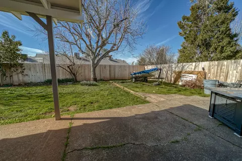2211 Jonquil Way, Redding, CA 96002 photo 28