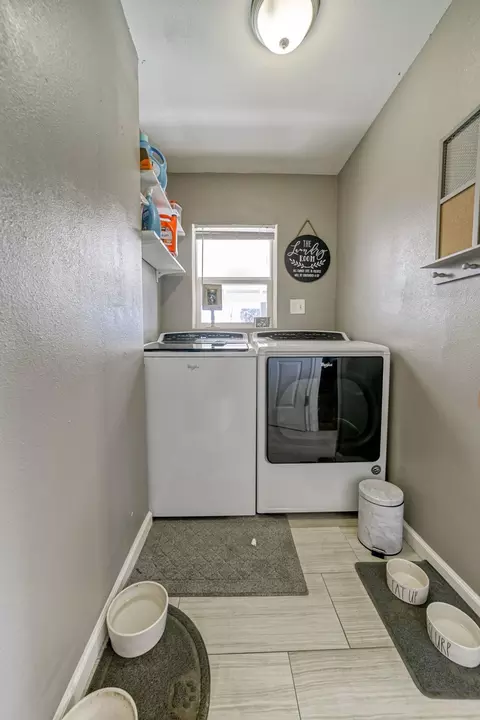 2211 Jonquil Way, Redding, CA 96002 photo 12