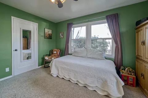 709 Delta St, Redding, CA 96003 photo 29