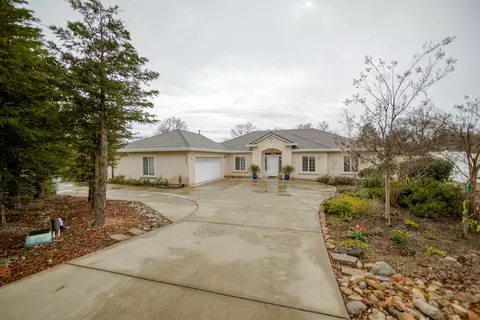 19396 Kinene Ct, Redding, CA 96003 photo 1