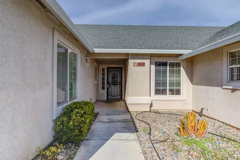 2686 Rhinestone Way, Redding, CA 96001 photo 3
