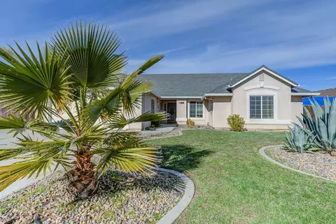 2686 Rhinestone Way, Redding, CA 96001 photo 2