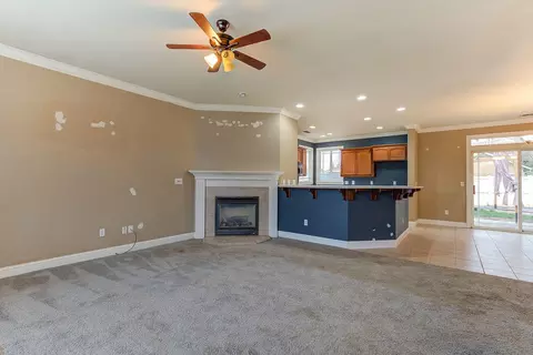 2323 Suzette Ave, Redding, CA 96002 photo 3