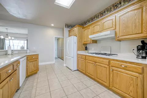 11733 Helena Dr, Redding, CA 96003 photo 24
