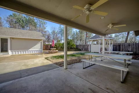 11733 Helena Dr, Redding, CA 96003 photo 16