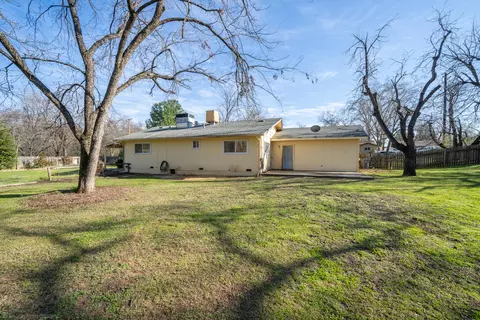 2390 North Dr, Redding, CA 96001 photo 55