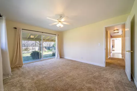 2390 North Dr, Redding, CA 96001 photo 23
