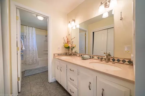 2390 North Dr, Redding, CA 96001 photo 25