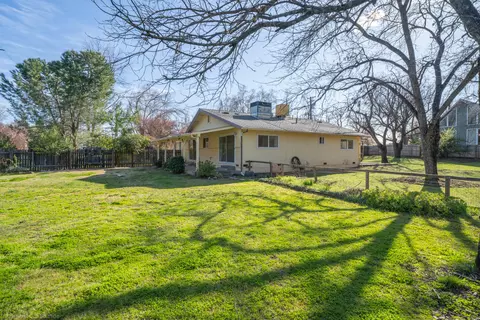 2390 North Dr, Redding, CA 96001 photo 49