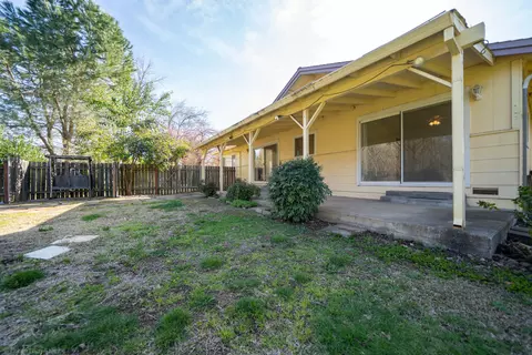 2390 North Dr, Redding, CA 96001 photo 39