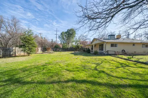 2390 North Dr, Redding, CA 96001 photo 50
