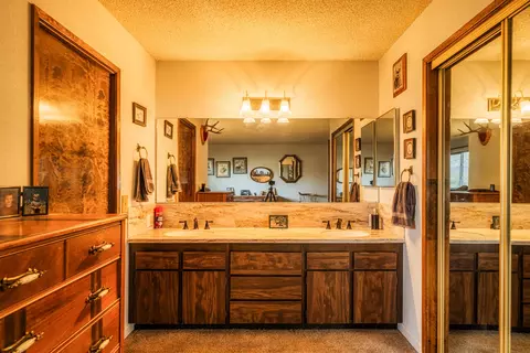 4163 Villa Dr, Redding, CA 96001 photo 16