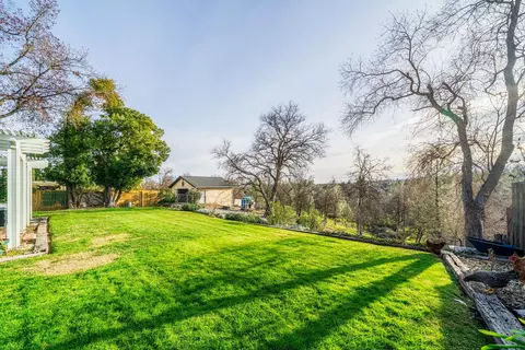4163 Villa Dr, Redding, CA 96001 photo 27