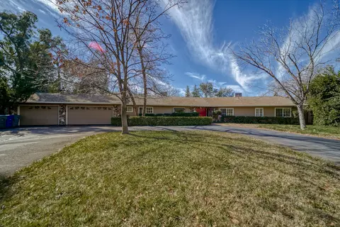 4398 Alta Campo Dr, Redding, CA 96002 photo 6