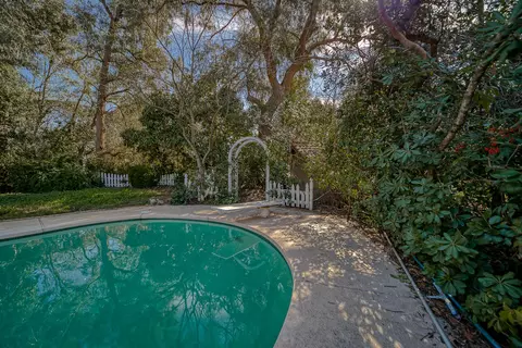 4398 Alta Campo Dr, Redding, CA 96002 photo 53