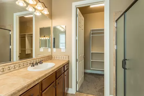 4375 Chinook Dr, Redding, CA 96002 photo 20