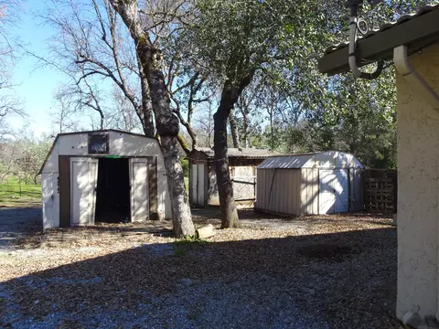 13066 Tamera Way, Redding, CA 96003 photo 16